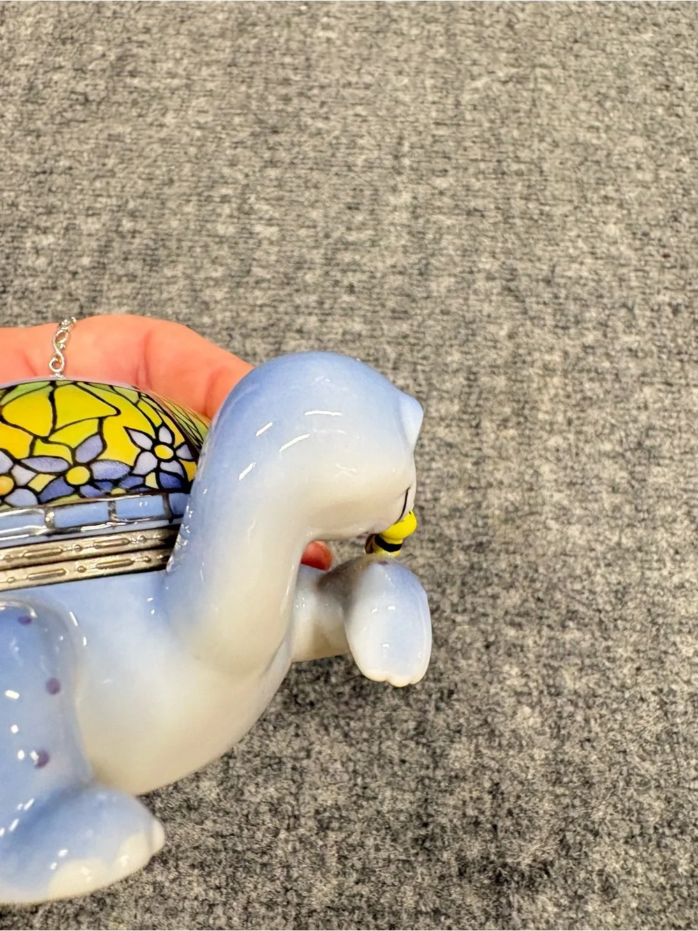Tiffany the Turtle 2008 Music Box plays Everything Beautiful